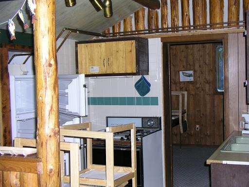 cabin1_kitB.JPG (40326 bytes)